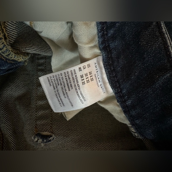 American Eagle blue jeans - Picture 6 of 6
